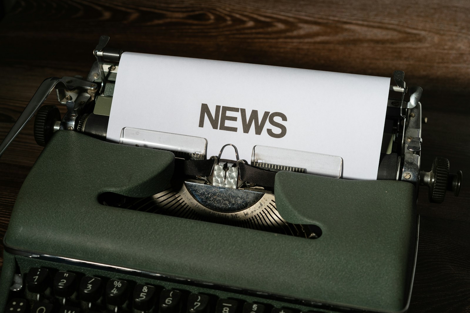 Écrire une newsletter engageante : 7 astuces pour captiver comme une série télé